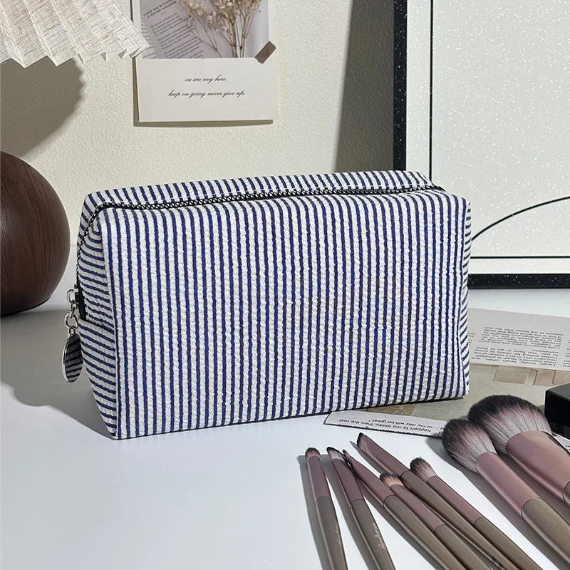 Striped Cosmetic Bag, Bubble Chiffon Portable Travel Toiletry Bag, Large Storage Makeup Organizer Pouch Student Makeup Bag